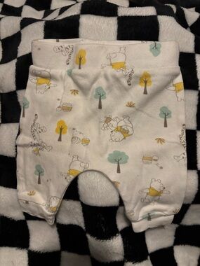 0/3 month Winnie the Pooh pants